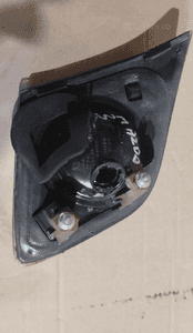 Lampa prawa tył tylna w klape mazda 3 bk 2