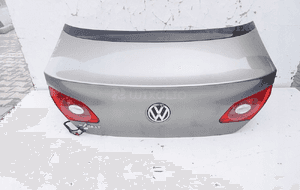 Klapa bagażnika tył volkswagen passat cc LC8Y