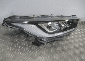 Lampa przód przednia prawa toyota yaris 4 iv full led 2019- 2