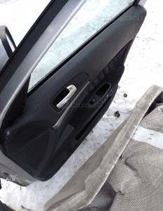 Alfa romeo 159 drzwi przednie prawe 2
