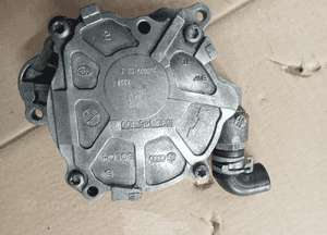 pompa vacum vw audi seat 2.0 tdi 03l145100 1