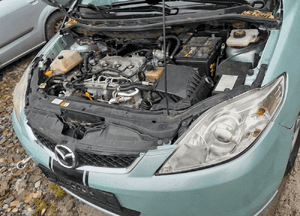Mazda 5 CR 05-10  Maska zderzak pas atrapa Lampa w kolor 9