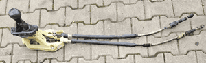 Mercedes W169 A 1.5 8V lewarek wybierak linka  linki zmiany biegów A 1693600309 8