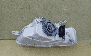 Lampa prawa reflektor prawy kalos aveo sedan 03- 2