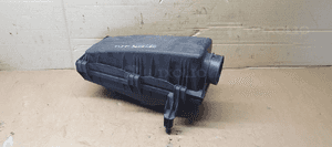 Obudowa filtra powietrza Ford Mondeo MK3 1.8 16V 1S71-9600-AE 1
