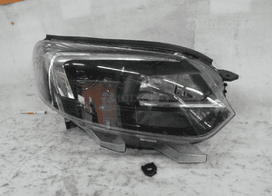 Opel zafira d life vivaro iii xenon bdb lampa przednia prawa 1