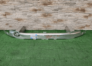Belka zderzak bmw 5 G30 G31 nowa 7385288 1