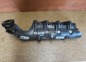 Opel astra iv j 1.6CDTI kolektor ssący 55578375 5