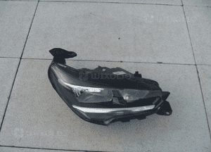 Opel corsa f zderzak przedni kratka oryginał ładny 4