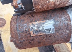 rozrusznik sandero 0.9 tce 233000779r 2