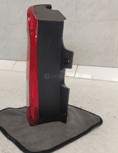 Mercedes vito 447 W447 obudowa lampa tył tylna lewa oryginał 4