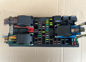 SKRZYNKA MODUŁ BSI FK72-14F041 Land Rover Discovery Sport L550