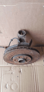 Zwrotnica prawy przód przednia prawa Seat Ibiza 6J 1.6 TDI 2