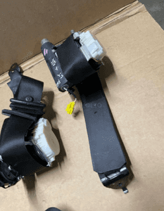 MERCEDES ml gl 164 r 251 pasy napinacze czarne 8