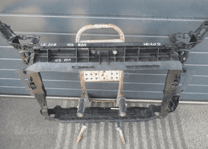 Pas przedni przód wzmocnienie czołowe audi Q3 ii 83A805594J 9