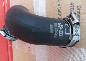 Wąż rura intelcoolera audi A4 B7 2.0 t 8E0145790G
