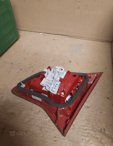 LAMPA TYLNA LEWA W KLAPĘ OPEL MERIVA B nr 21629003 4