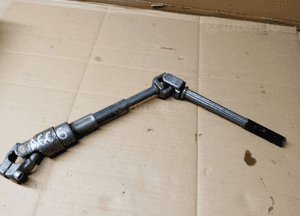 Krzyżak kolumny kierowniczej Audi A6 C6 4