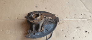 Zwrotnica piasta prawy przód przednia prawa Citroen C5 III 2.0 HDI 2