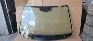 Szyba czołowa przód przednia pod sensor VW Passat B6 AS1 1