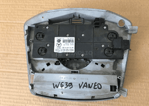 Lampka wnętrza podsufitki Mercedes Vito W639 6398200001 7