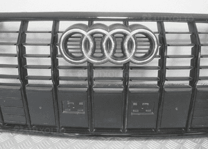 Grill gril atrapa audi Q3 2 ii 83A853651B 2018- 5