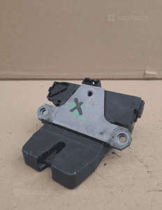Zamek klapy tylnej ford focus kombi  nr 3M51-442A66AP 3
