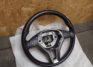 Kierownica A2184601918 cls a klasa e klasa mercede 2
