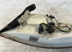 Lampa tylna lewa skoda superb ZSB3T5945095 8
