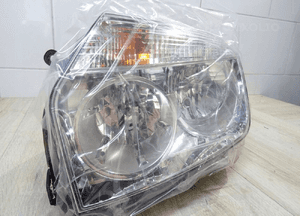 Dacia duster i lampa prawa 260601153R 2