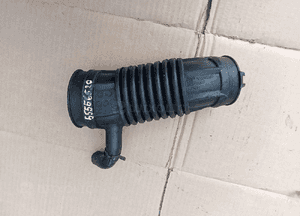 przewód powietrza vectra c 3.0 cdti 55556520