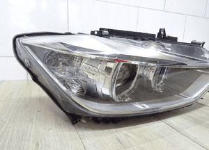 Lampa prawa przód bmw 3 20-e083 tyc 2