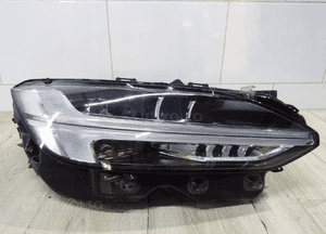 Volvo S90 V90 2016 2017- lampa led prawa przód 31468901 1