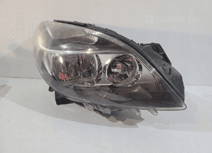 Mercedes B Klasa A246 Lampa przednia H7 - R 13596 1