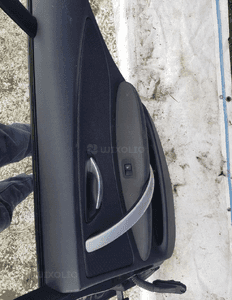 Bmw E90 sedan drzwi prawy tył bdb stan 12