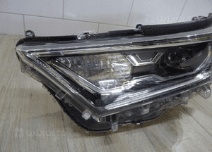 Toyota RAV4 rav 4 v 5 lampa full led lewa 2