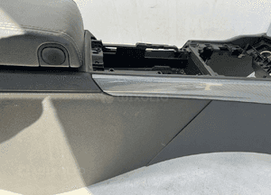 Tunel środkowy podłokietnik uk 9686452980 peugeot 508 1 i 10-14 7