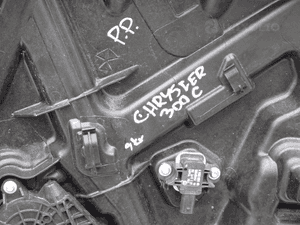 MECHANIZM PODNOŚNIK SZYBY CHRYSLER 300C DOSTĘPNE 4 STRONY 7