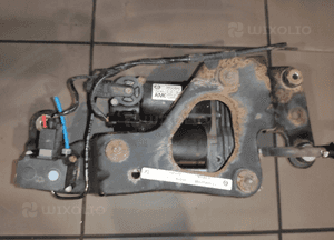 Bmw X5 E70 3.0D M57 kompresor zawieszenia pompa oryginał sprawny bdb 11