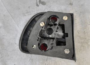 Lampa lewa prawa tył Volvo V40 95-04r 3