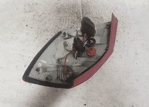 Lampa tylna lewa tył lewo skoda fabia ii kombi 6