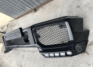 MERCEDES g 463 zderzak AMG przód pdc  BRABUS look  distronic  led 3