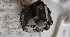 Alternator renault megane scenic ii kangoo micra K12 1.5 dci 8200100907 3