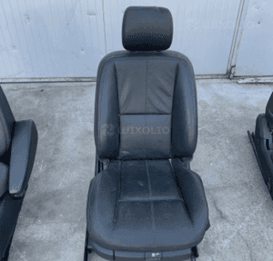 MERCEDES s 221 fotel PRAWY  przedni czarny skórzany grzany poduszka szyna zagłówek 1