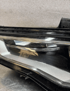 Lampa lewy przod audi A3 8V xenon 8V0941005AE eu 3