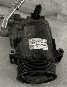 KOMPRESOR KLIMATYZACJI VW SKODA SEAT 5N0820803E FV 1