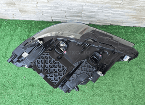 Lampa xenon dynamic bmw 5 F10 F11 lci 7460602 4