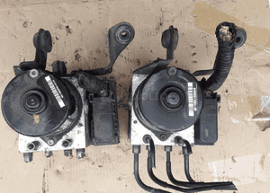 Mazda 3 BK 03-09 1.6 2.0 Pompa ABS Hamulcowa ABSU 2