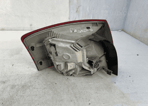 AUDI A4 B7 III 07r lampa prawa tył 8E9945096E 8