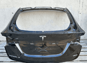 Klapa bagaznika tyl tylna tesla model x 2015- bardzo ladna 1